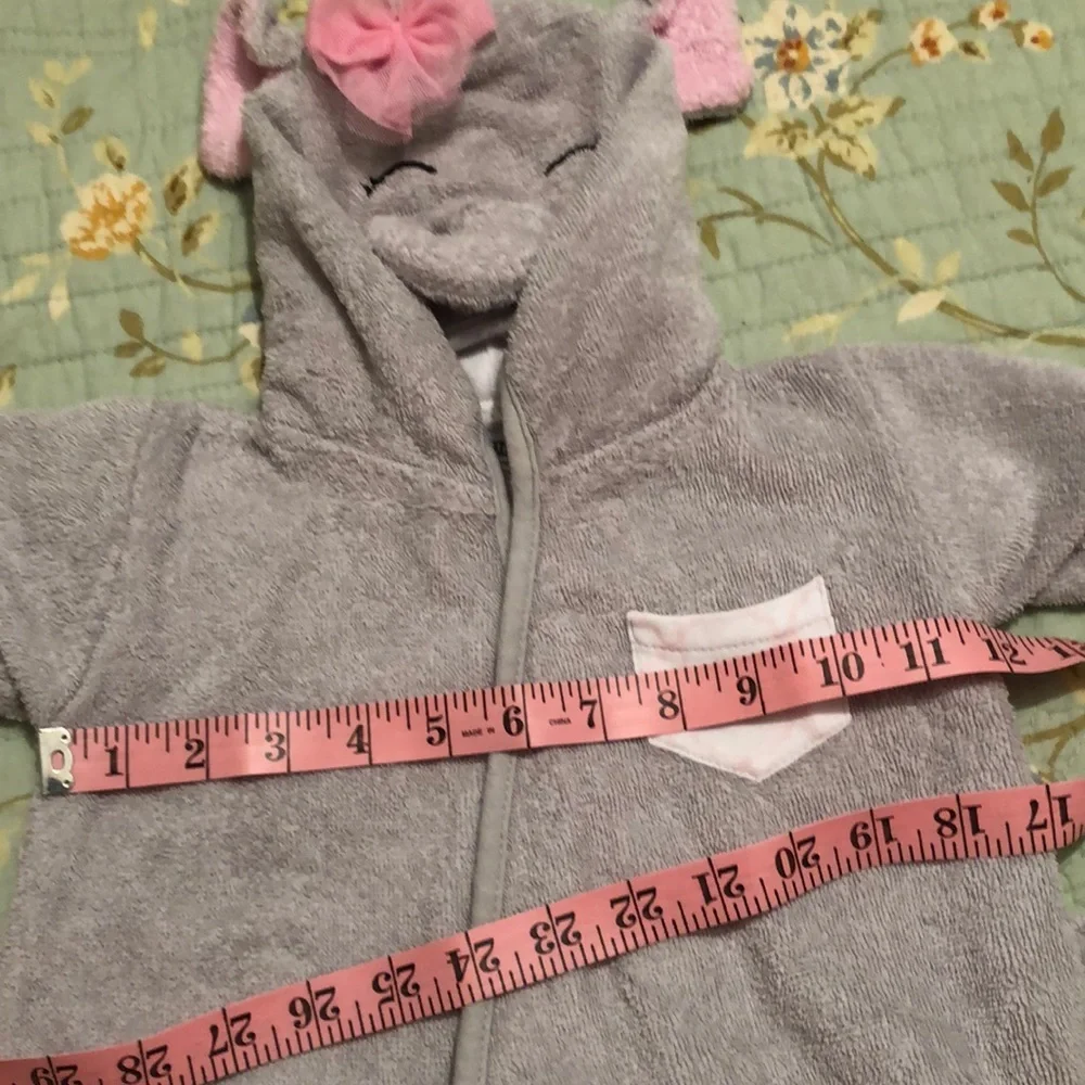 HB baby bathrobe